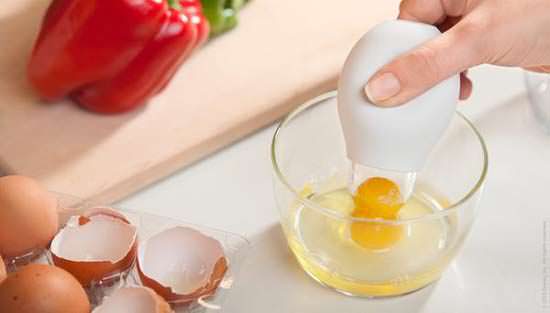 Pluck Sunny Side Out Egg Separator 2